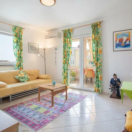 Apartment Apartman Robi *