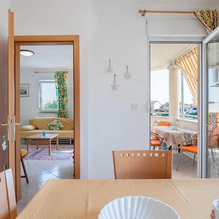 Apartament Apartman Robi *